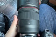 佳能5012镜头值得买吗_佳能50mm f1.2使用体验