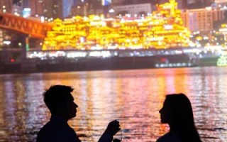 洪崖洞怎么玩_洪崖洞最佳拍照时间