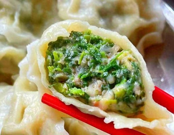 孕妇能吃荠菜饺子吗_荠菜饺子对孕妇安全吗-第1张图片-星辰妙记 孕妇能吃荠菜饺子吗_荠菜饺子对孕妇安全吗-第1张图片-星辰妙记