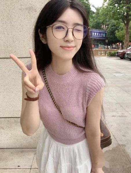 大学校花是怎么评选的_成为校花的标准有哪些-第3张图片-星辰妙记 大学校花是怎么评选的_成为校花的标准有哪些-第3张图片-星辰妙记