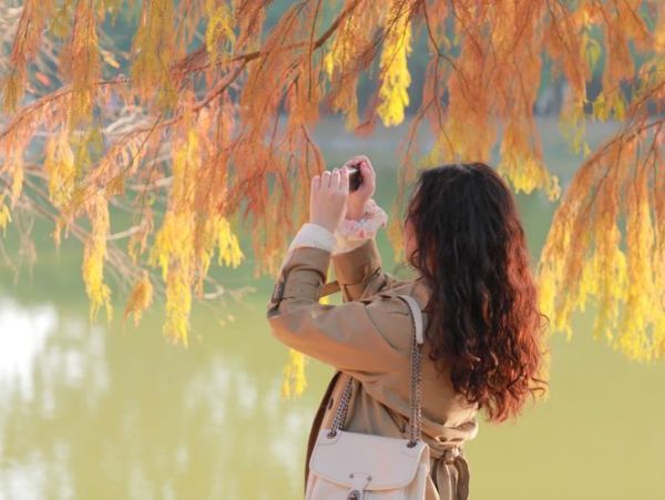 80定焦镜头适合拍什么_80mm镜头人像摄影技巧-第1张图片-星辰妙记 80定焦镜头适合拍什么_80mm镜头人像摄影技巧-第1张图片-星辰妙记