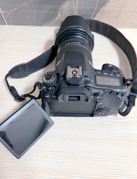 80D配什么镜头好_佳能80D最佳镜头推荐-第2张图片-星辰妙记 80D配什么镜头好_佳能80D最佳镜头推荐-第2张图片-星辰妙记