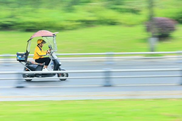 摇拍镜头怎么拍_摇拍镜头适合拍什么场景-第1张图片-星辰妙记 摇拍镜头怎么拍_摇拍镜头适合拍什么场景-第1张图片-星辰妙记