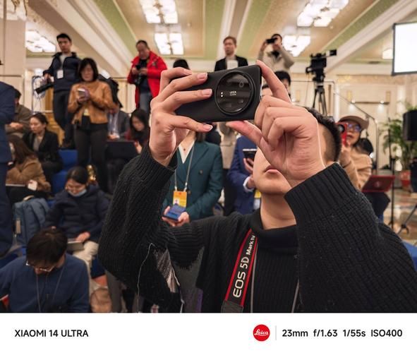 拍新闻镜头怎么拍_拍新闻镜头用什么设备-第1张图片-星辰妙记 拍新闻镜头怎么拍_拍新闻镜头用什么设备-第1张图片-星辰妙记