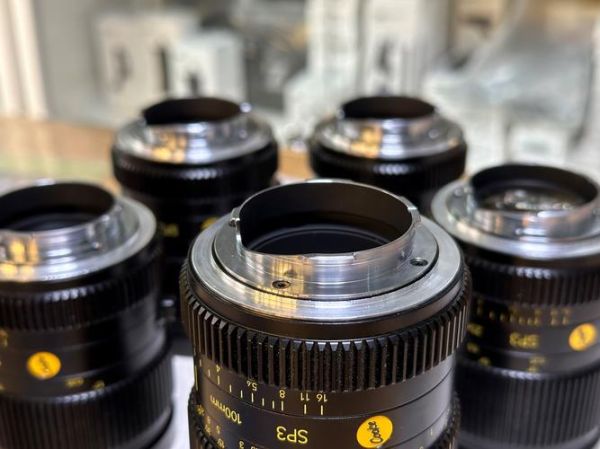 莱卡镜头接口有哪些_如何区分M口与L口-第2张图片-星辰妙记