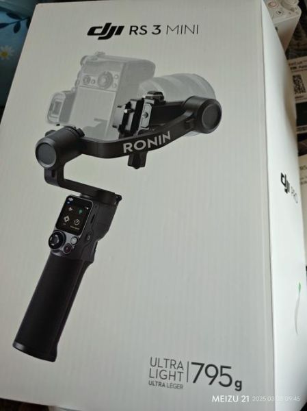 手持镜头的作用_手持稳定器有必要买吗-第1张图片-星辰妙记