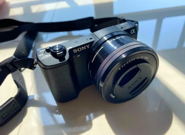 索尼5100配什么镜头_适合旅行和人像-第2张图片-星辰妙记 索尼5100配什么镜头_适合旅行和人像-第2张图片-星辰妙记