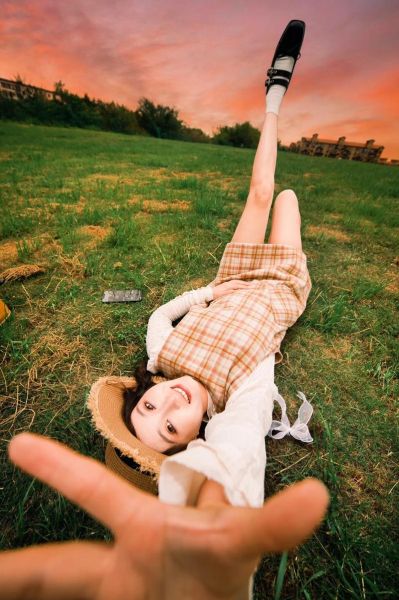 适合拍人像的镜头有哪些_人像镜头怎么选-第1张图片-星辰妙记