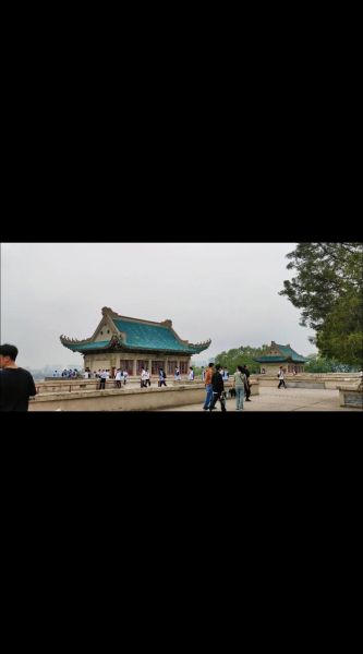 武汉大学校训是什么_如何践行自强弘毅求是拓新-第1张图片-星辰妙记 武汉大学校训是什么_如何践行自强弘毅求是拓新-第1张图片-星辰妙记