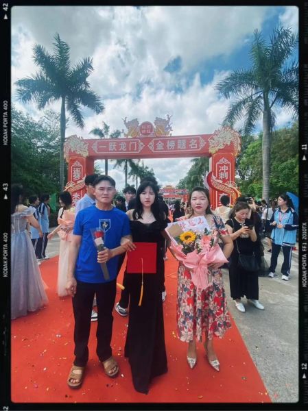 女儿考上大学祝福语_怎么写才走心-第3张图片-星辰妙记 女儿考上大学祝福语_怎么写才走心-第3张图片-星辰妙记