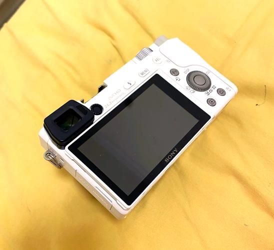 索尼a6000配什么镜头_索尼a6000最佳镜头推荐-第3张图片-星辰妙记