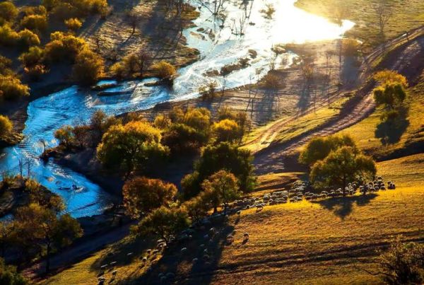 坝上摄影用什么镜头_坝上草原长焦还是广角-第1张图片-星辰妙记 坝上摄影用什么镜头_坝上草原长焦还是广角-第1张图片-星辰妙记