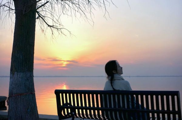 35mm定焦镜头拍风景怎么拍_35mm定焦镜头适合拍风景吗-第1张图片-星辰妙记 35mm定焦镜头拍风景怎么拍_35mm定焦镜头适合拍风景吗-第1张图片-星辰妙记