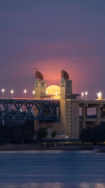 长焦镜头拍风景怎么构图_长焦镜头适合拍什么风景-第2张图片-星辰妙记 长焦镜头拍风景怎么构图_长焦镜头适合拍什么风景-第2张图片-星辰妙记