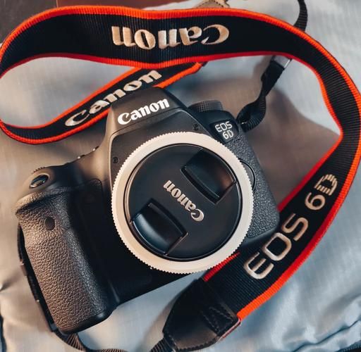 佳能40mm镜头值得买吗_适合什么题材-第2张图片-星辰妙记 佳能40mm镜头值得买吗_适合什么题材-第2张图片-星辰妙记