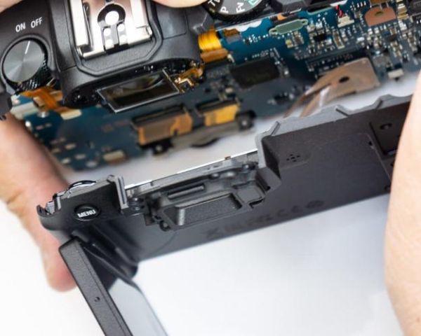 微单拆镜头步骤_微单拆镜头注意事项-第1张图片-星辰妙记