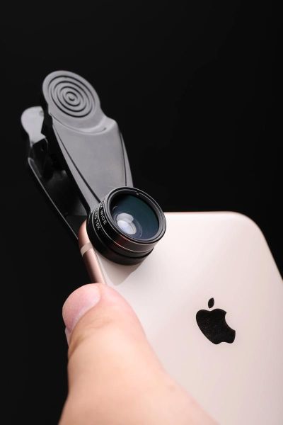 手机外接镜头值得买吗_怎么选才不会踩坑-第2张图片-星辰妙记