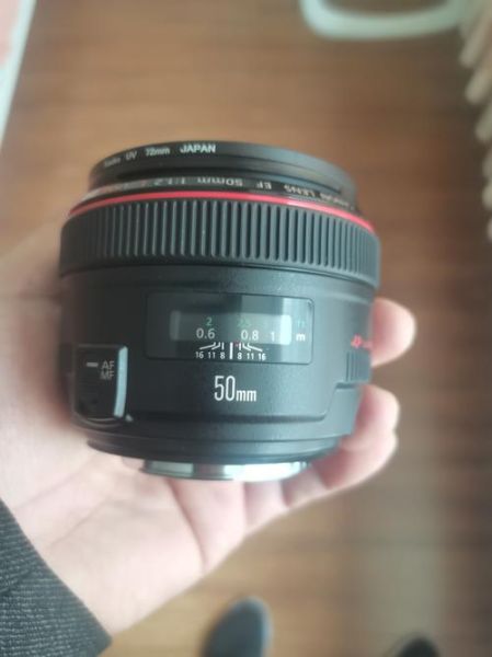 佳能50定焦镜头哪个好_佳能50mm定焦镜头推荐-第2张图片-星辰妙记