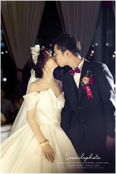 婚礼录像用什么镜头_婚礼跟拍镜头推荐-第2张图片-星辰妙记