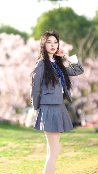 人像镜头怎么选_50mm和85mm哪个更适合拍人像-第1张图片-星辰妙记