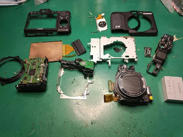 佳能镜头怎么拆下来_佳能镜头拆卸步骤-第2张图片-星辰妙记