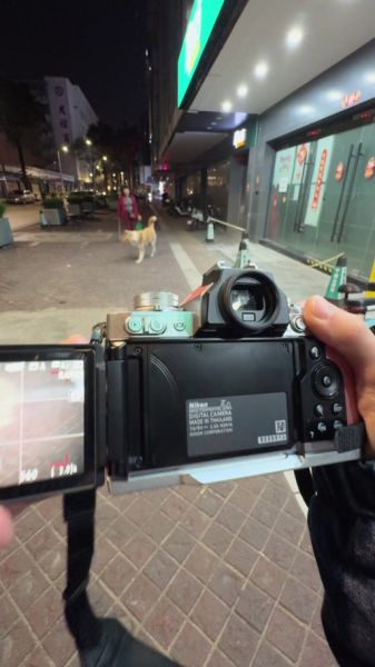 尼康1650镜头值得买吗_适合拍什么题材-第1张图片-星辰妙记