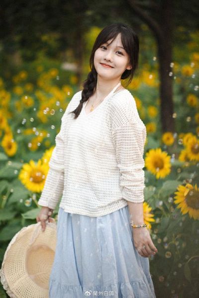 50mm镜头适合拍什么_50mm镜头怎么拍人像-第1张图片-星辰妙记 50mm镜头适合拍什么_50mm镜头怎么拍人像-第1张图片-星辰妙记