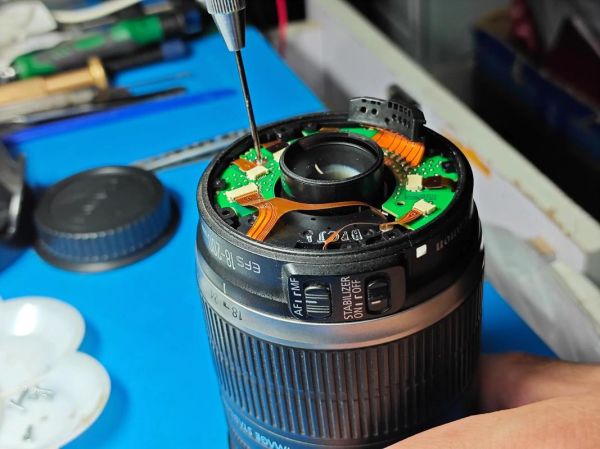 单反镜头裂了怎么办_维修费用大概多少-第2张图片-星辰妙记 单反镜头裂了怎么办_维修费用大概多少-第2张图片-星辰妙记