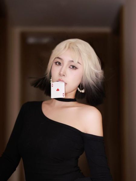 佳能新百微拍人像效果如何_佳能RF100mmF2.8L人像实战技巧-第1张图片-星辰妙记 佳能新百微拍人像效果如何_佳能RF100mmF2.8L人像实战技巧-第1张图片-星辰妙记