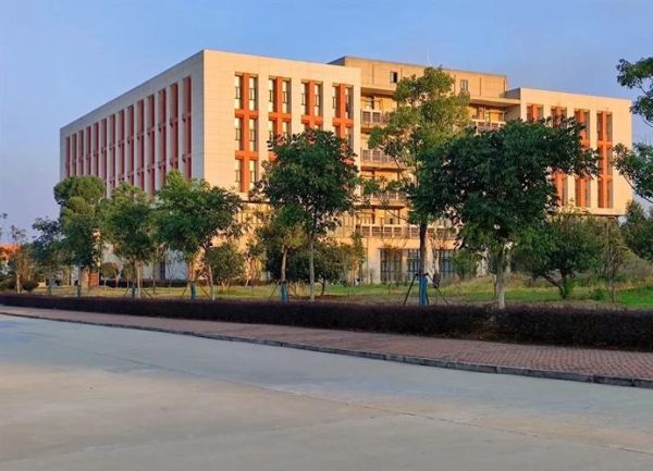 江西财经大学经济管理学院怎么样_就业前景好吗-第1张图片-星辰妙记 江西财经大学经济管理学院怎么样_就业前景好吗-第1张图片-星辰妙记