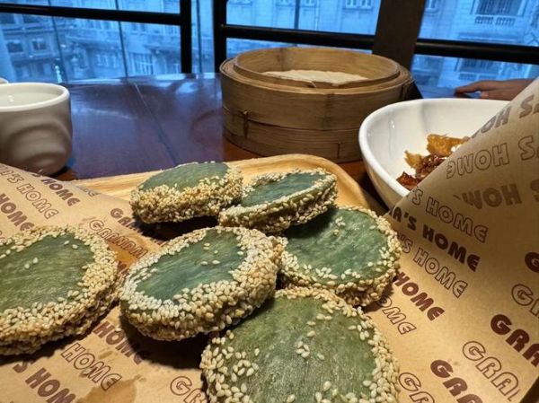 孕妇可以吃绿茶饼吗_怀孕吃绿茶饼安全吗-第1张图片-星辰妙记 孕妇可以吃绿茶饼吗_怀孕吃绿茶饼安全吗-第1张图片-星辰妙记