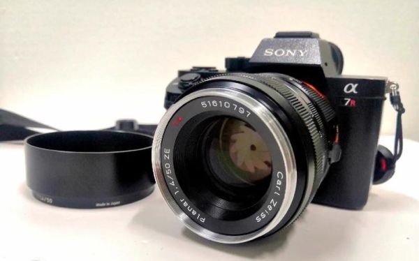 蔡司索尼镜头区别_怎么选-第3张图片-星辰妙记