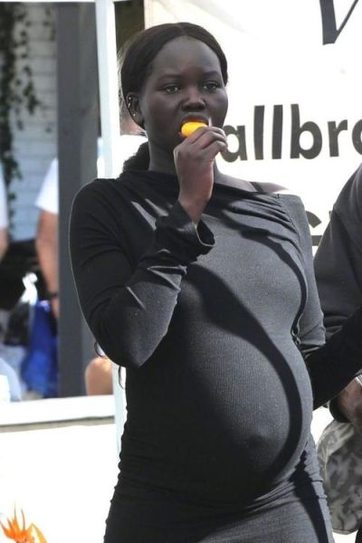 黑人玩两个孕妇_会伤害胎儿吗-第2张图片-星辰妙记