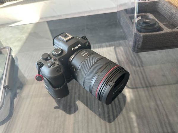 佳能is镜头有什么用_佳能is镜头值得买吗-第3张图片-星辰妙记