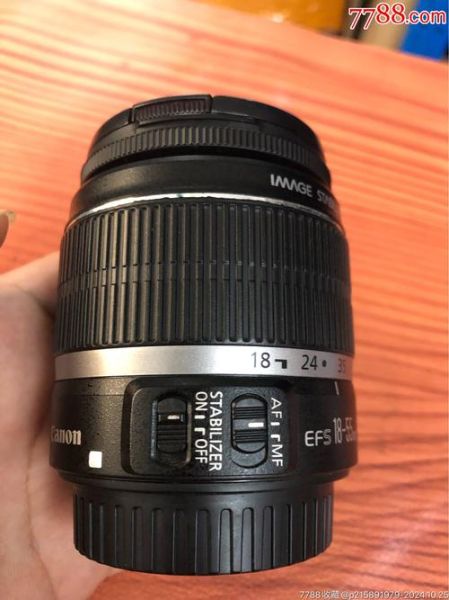 佳能18-55镜头值得买吗_佳能18-55和50mm定焦怎么选-第1张图片-星辰妙记